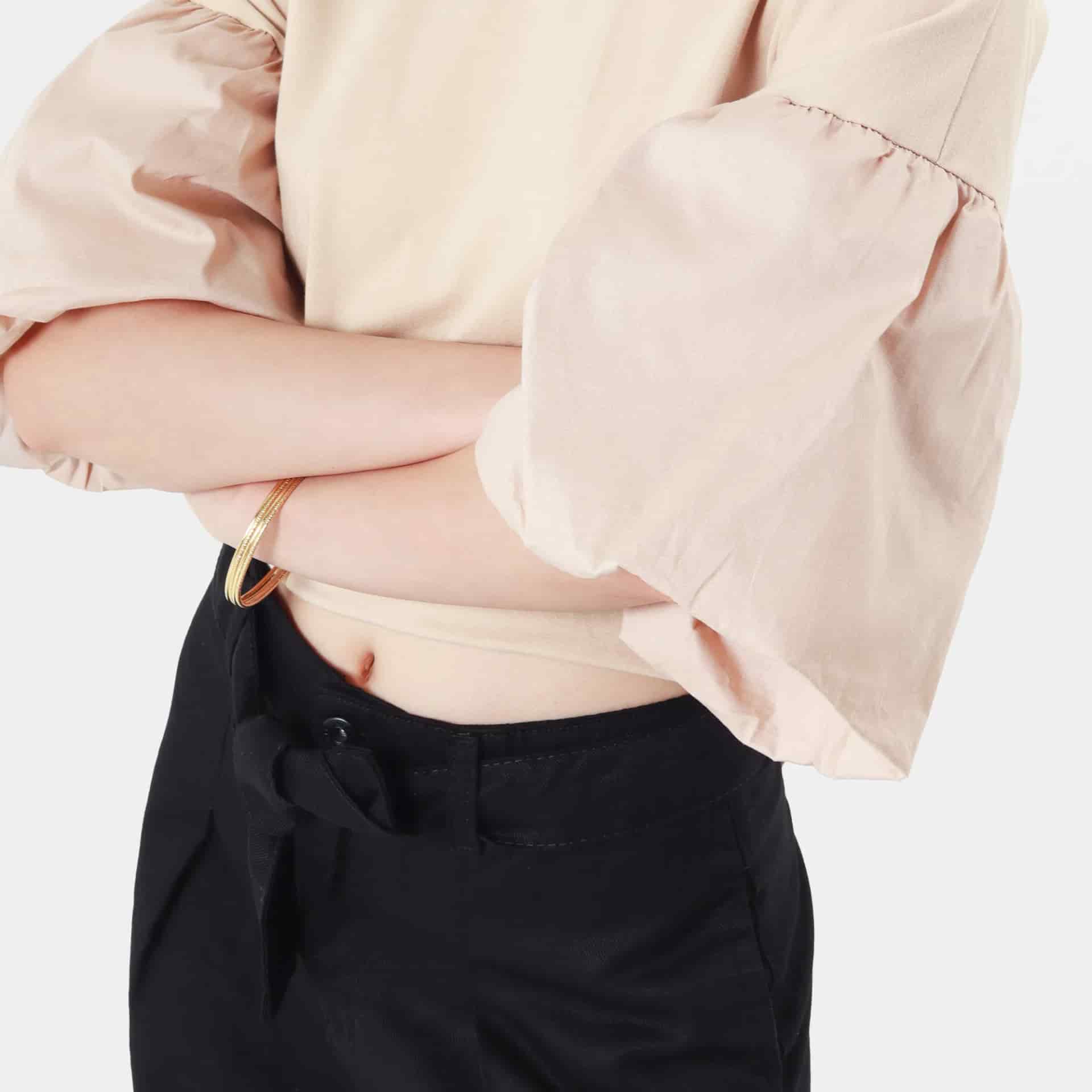 Camiseta crop ancha cuello redondo manga 3/4 para anudar en cintura - miniatura 11