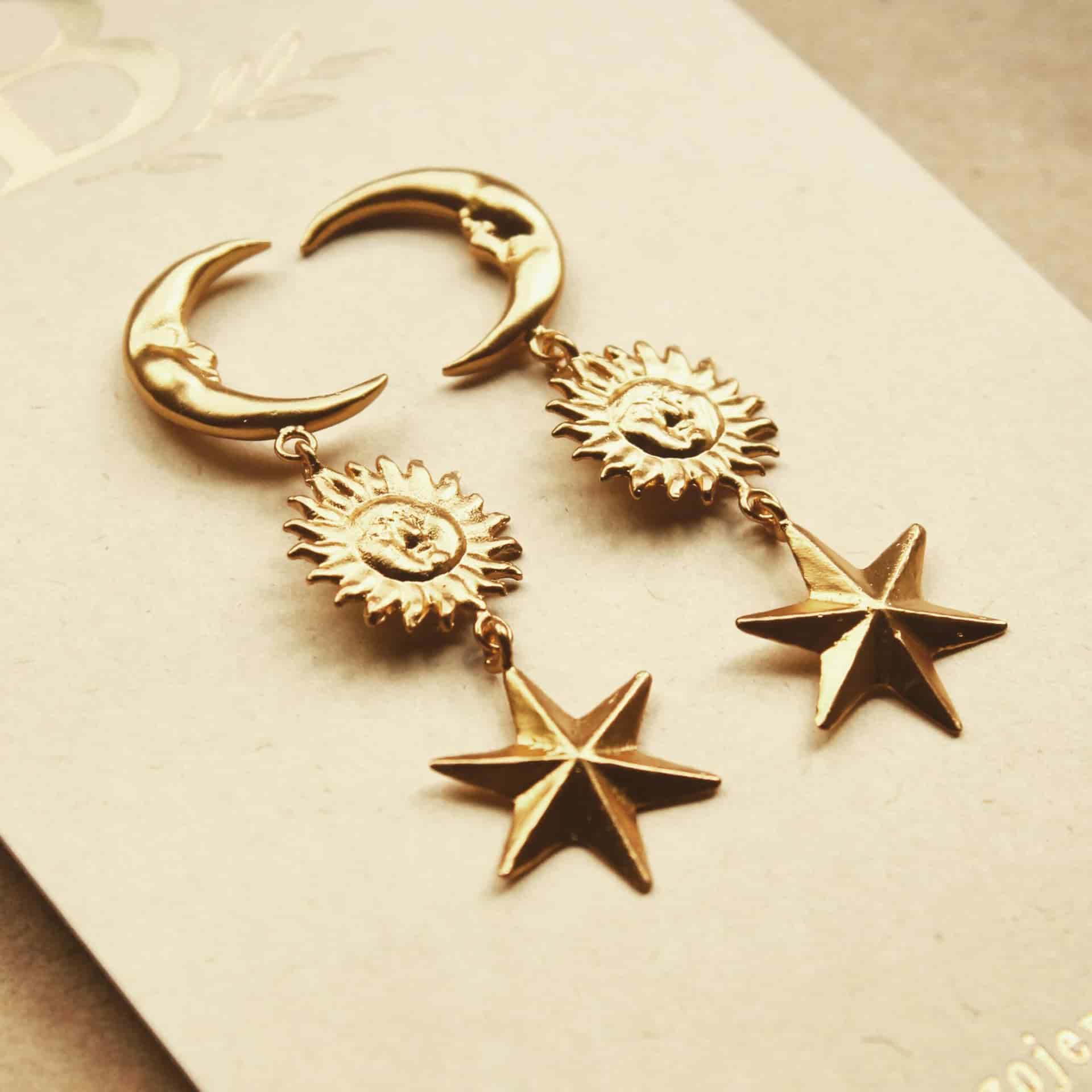 Aretes largos con sol, luna y estrella - miniatura 2