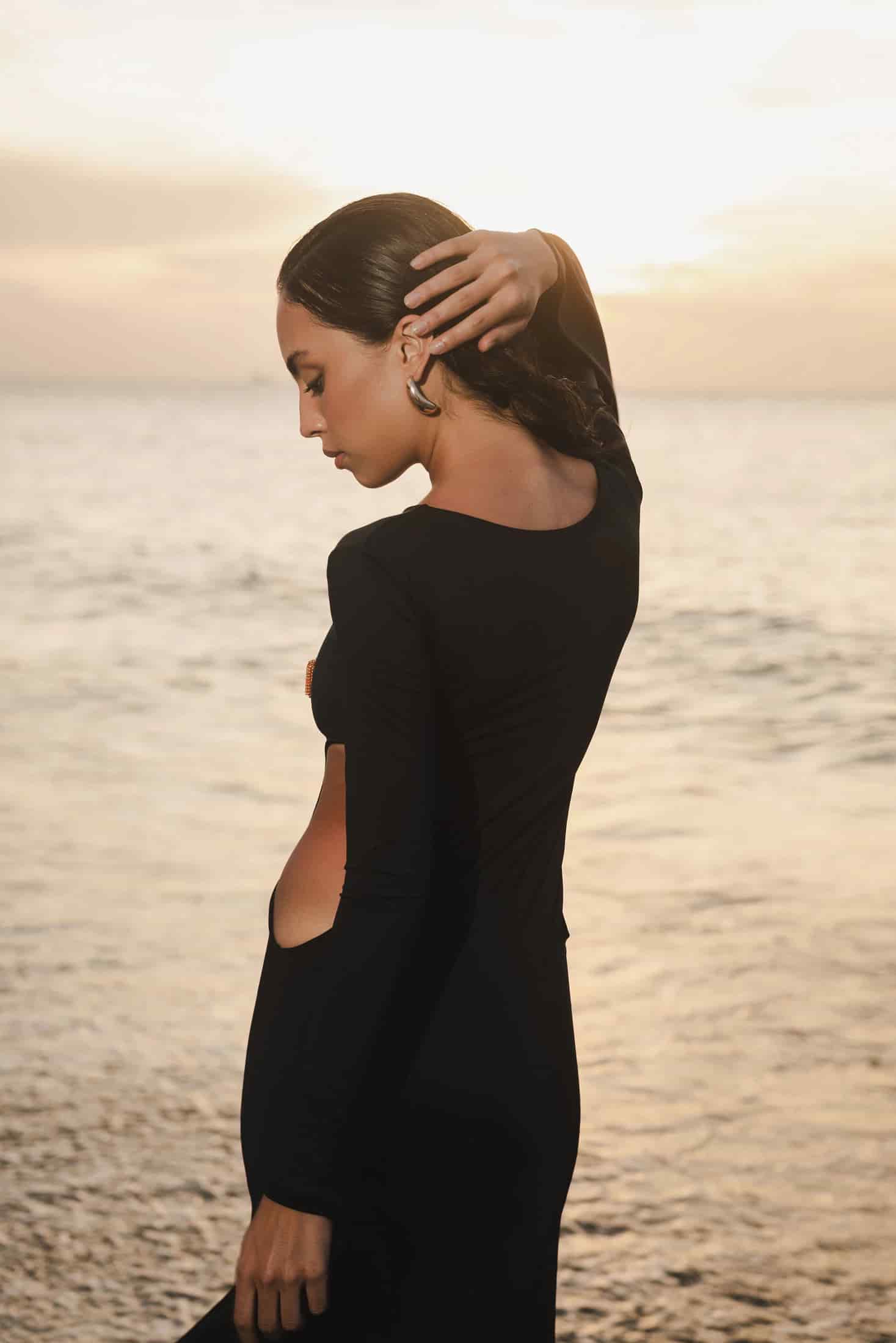 DALIA GOWN - BLACK (MAXI SLEEVE) - miniatura 3