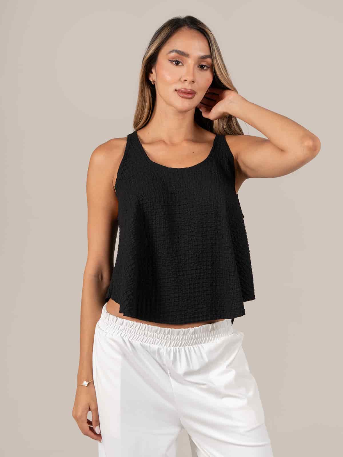 Blusa Leyva Negra - miniatura 1