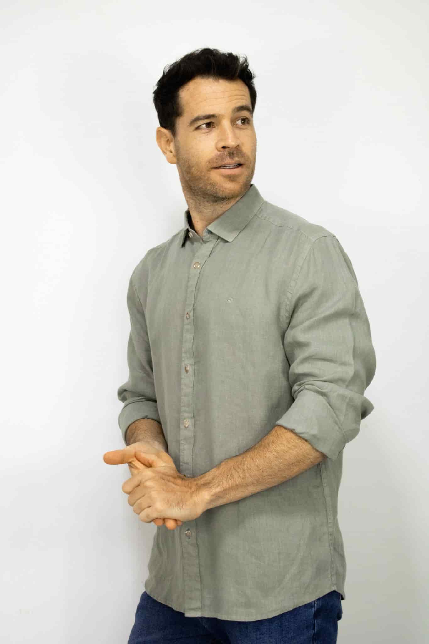 CAMISA LINO MANGA LARGA VERDE PARA HOMBRE - miniatura 2