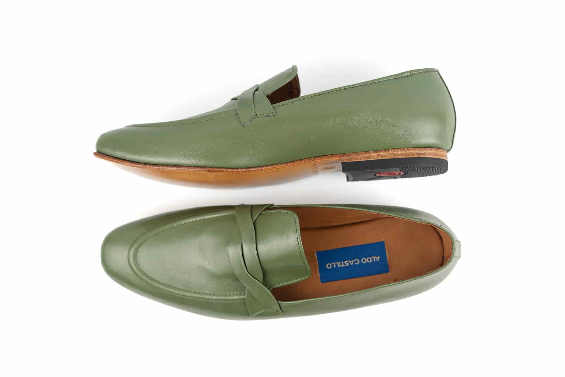 LOAFERS EN CUERO verde con antifaz trenzado - miniatura 2