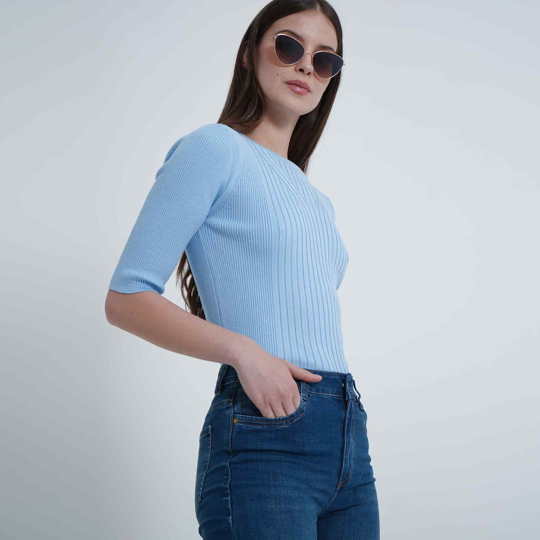 Sweater Cuello Redondo Manga Corta - miniatura 13