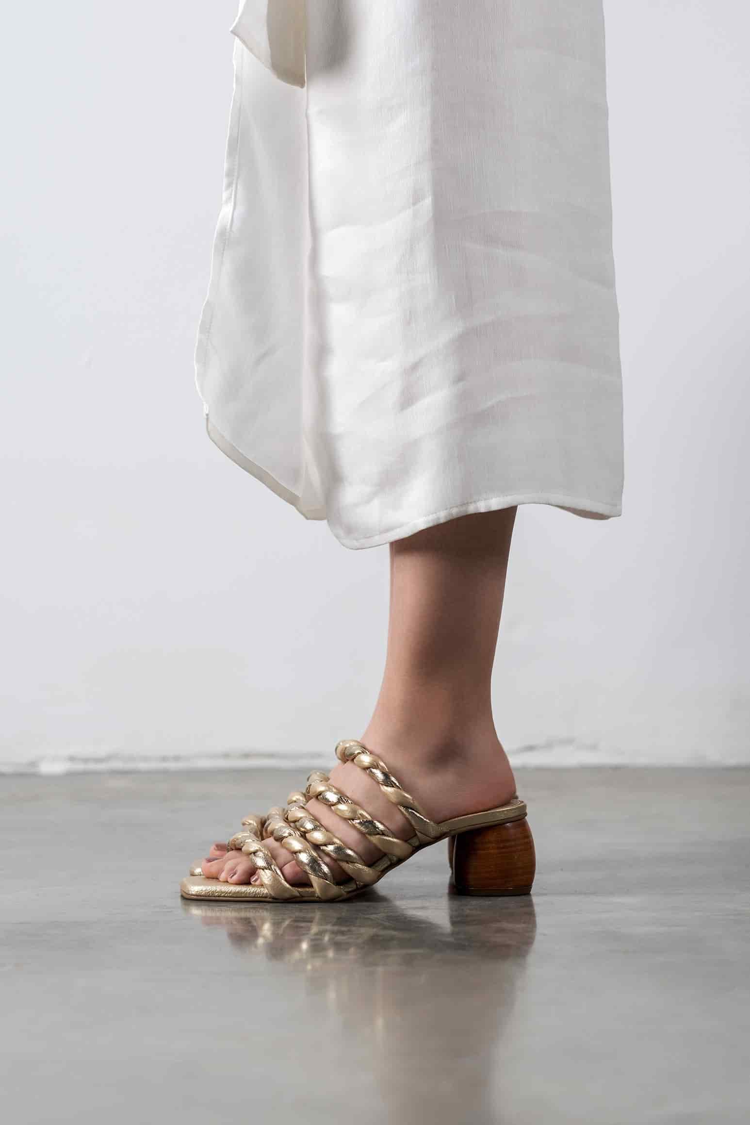 ZYLVIE GOLD SANDALS - miniatura 4