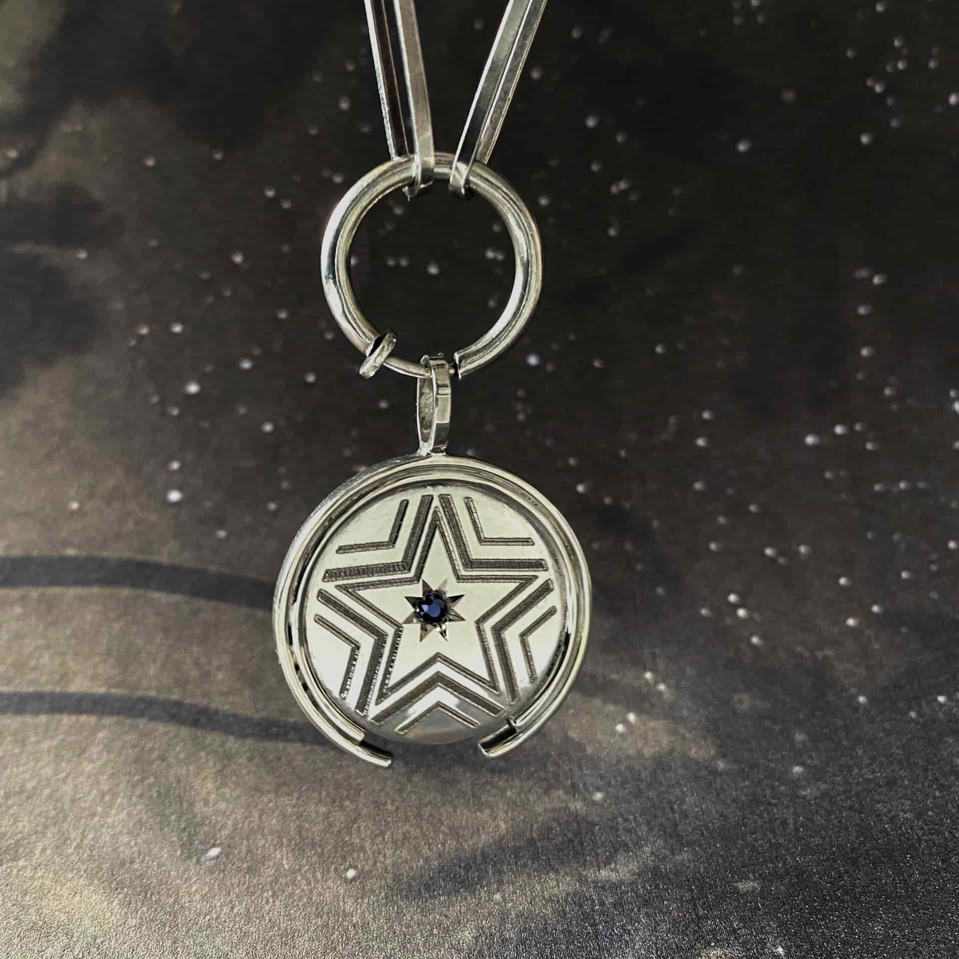 MEDALLON SOHUM STARDUST ZAFIRO - miniatura 3