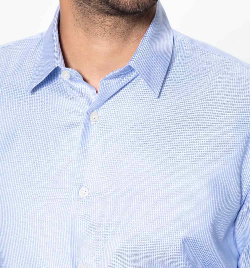 Camisa linea fina cuello italiano - miniatura 3