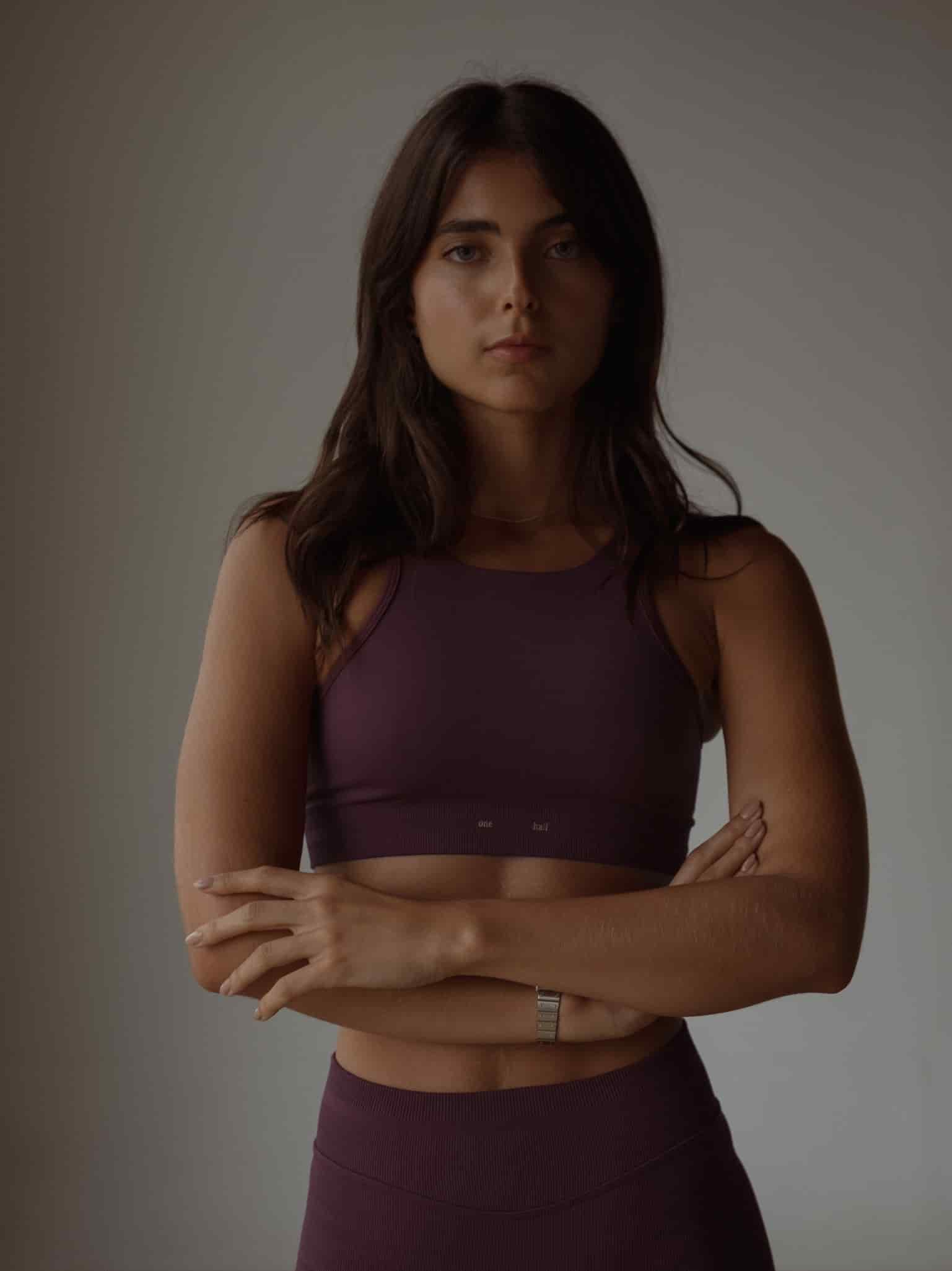 HIGH-PERFORMANCE SEAMLESS CROP TOP - CRANBERRY - miniatura 5