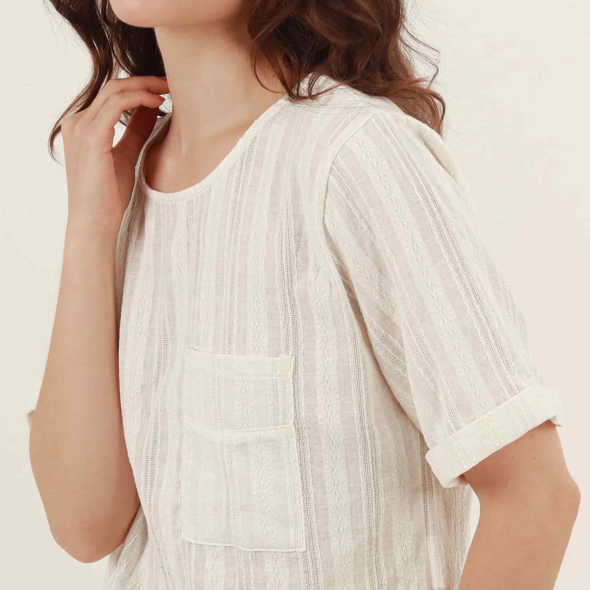 Blusa Cuello Redondo Manga Corta - miniatura 4