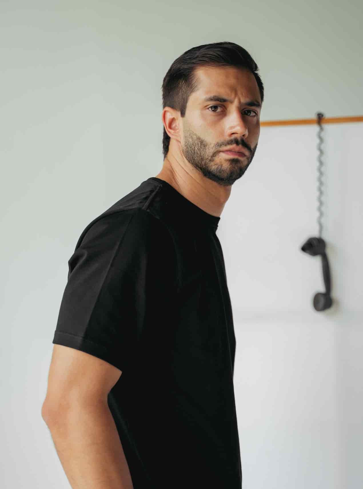 Camiseta Hombre Regular Fit - Negra - miniatura 3