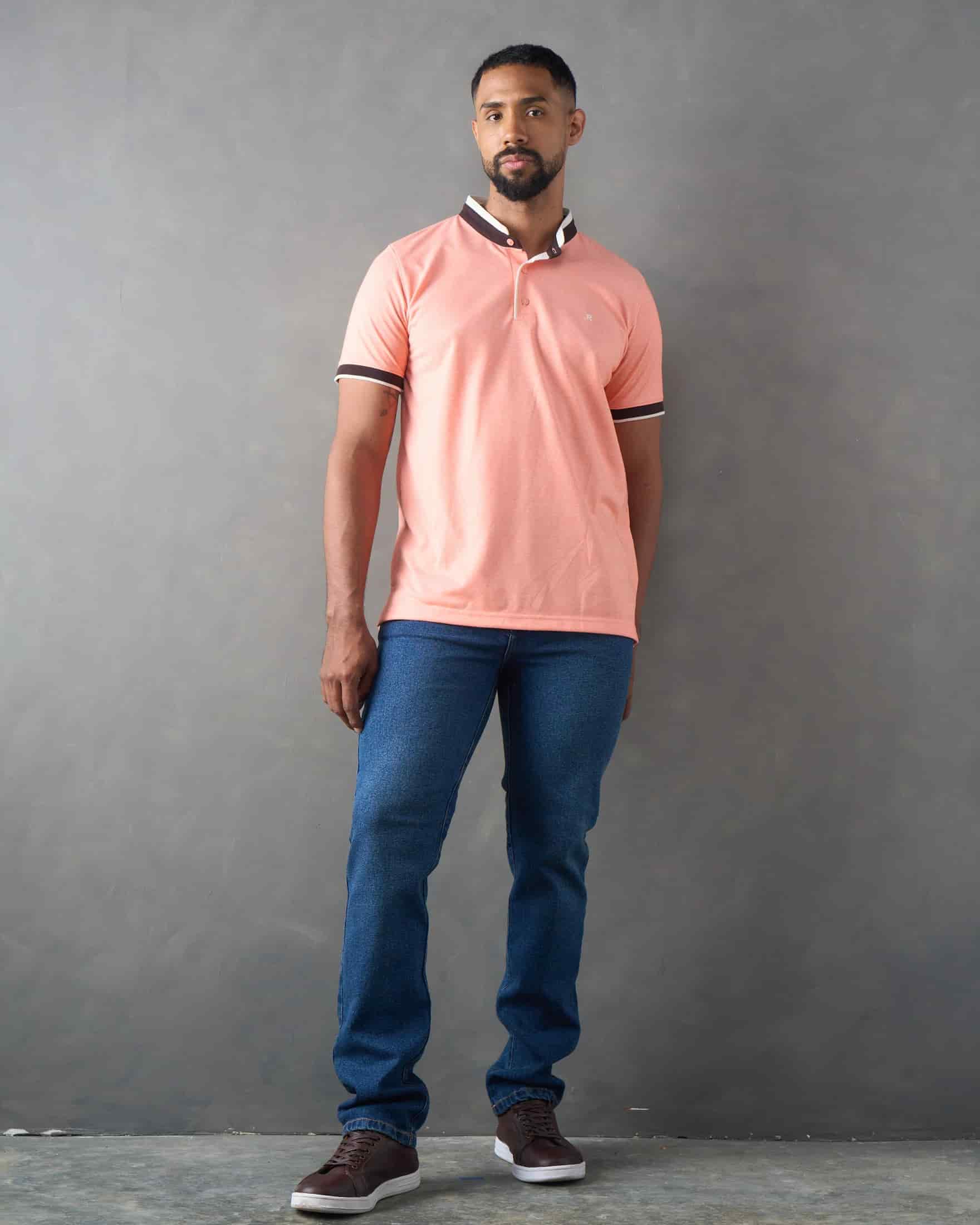 Camiseta tipo polo regular fit blanco - miniatura 3