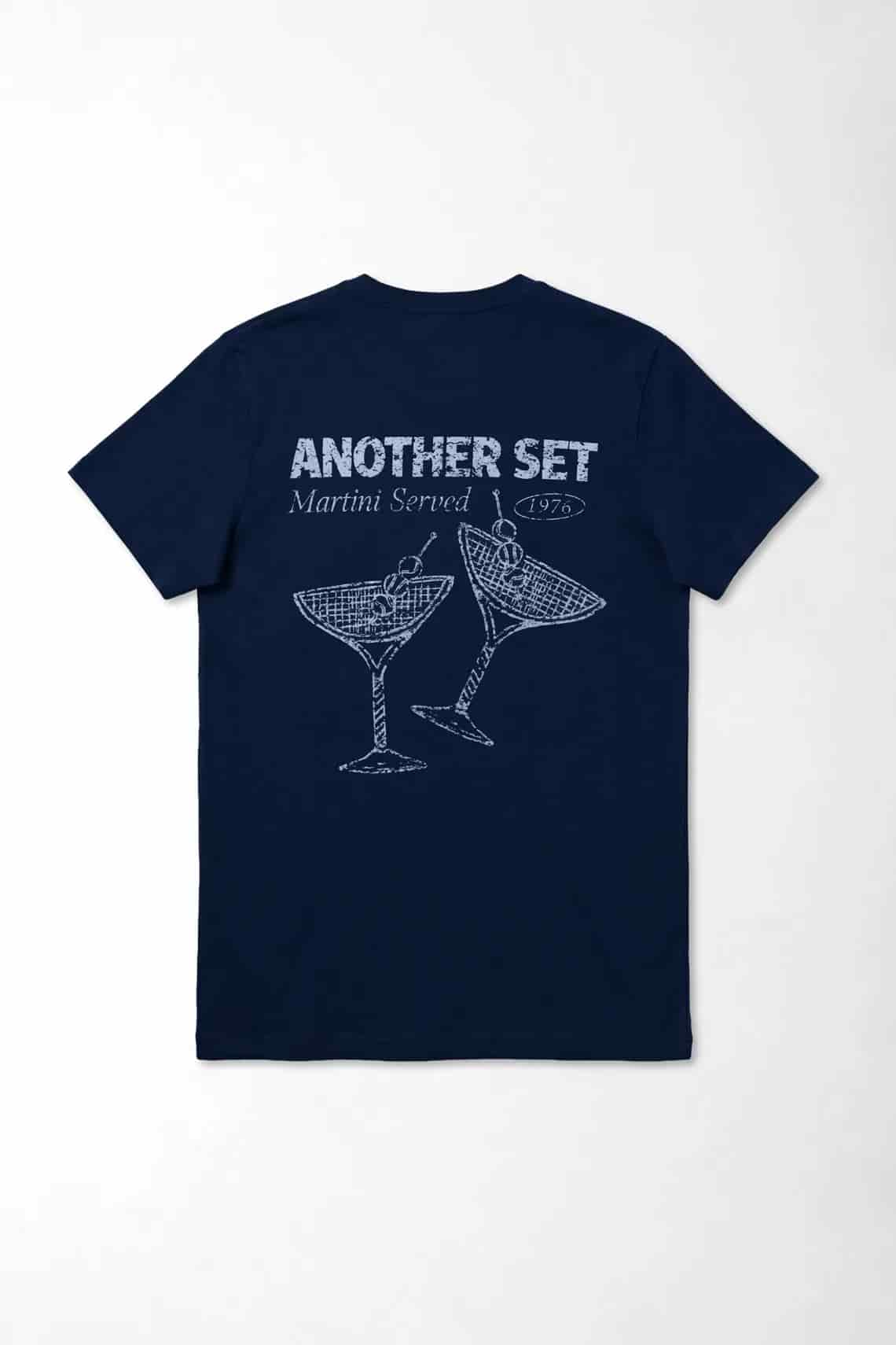 Camiseta corte clásico con mini gráfico de copa en algodón azul marino para hombre - miniatura 3