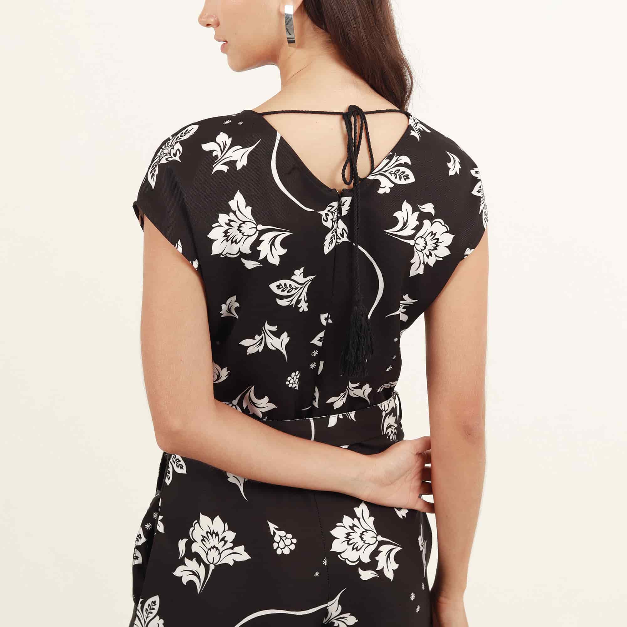 Vestido enterizo estampado largo cuello en U - miniatura 8