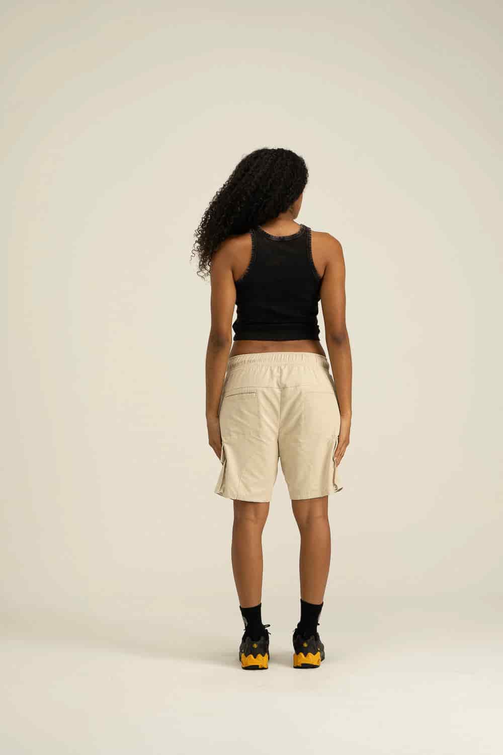ASH FEM SHORT - miniatura 3