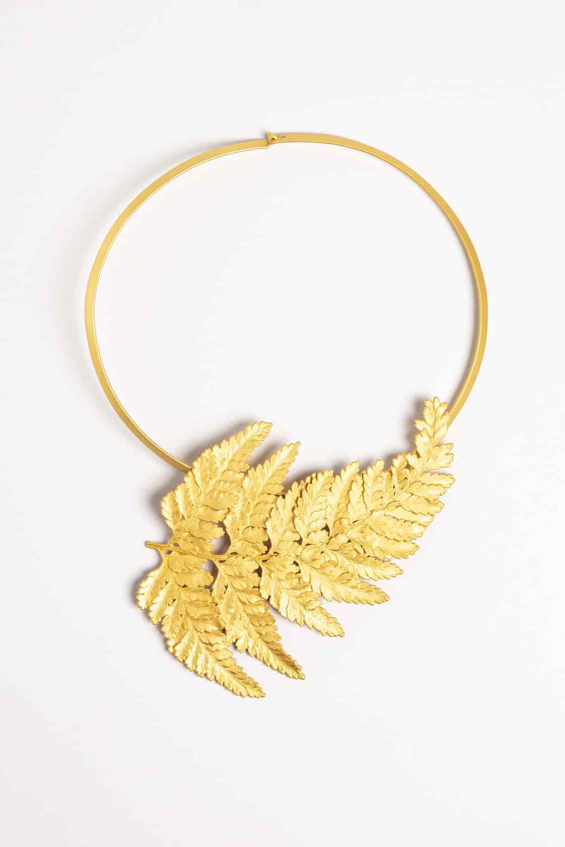 COLLAR Y PRENDEDOR LACE FERN - miniatura 1