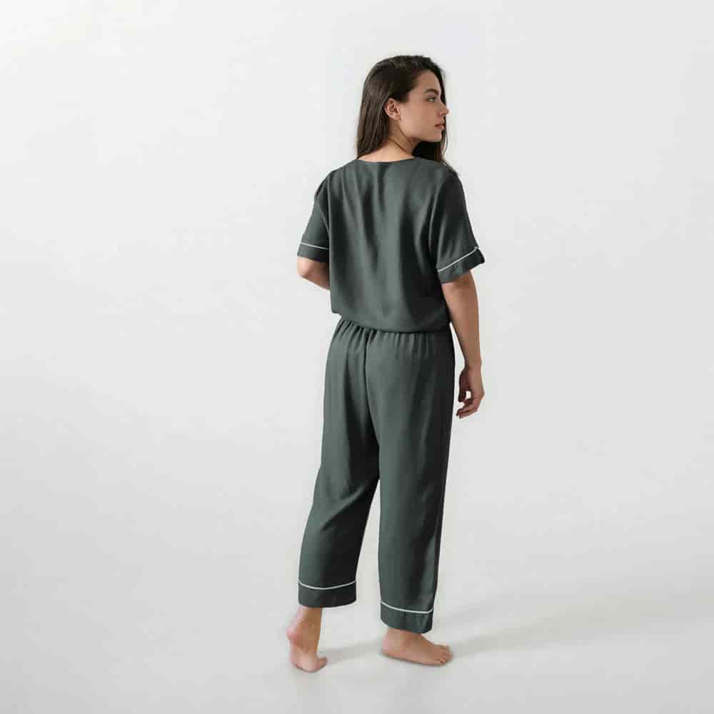 Conjunto Pijama Capri Verde Militar - miniatura 2