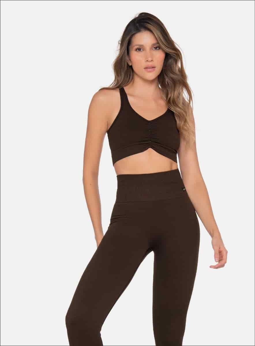 TOP DEPORTIVO SIN COSTURAS - PRECIO ESPECIAL - miniatura 2