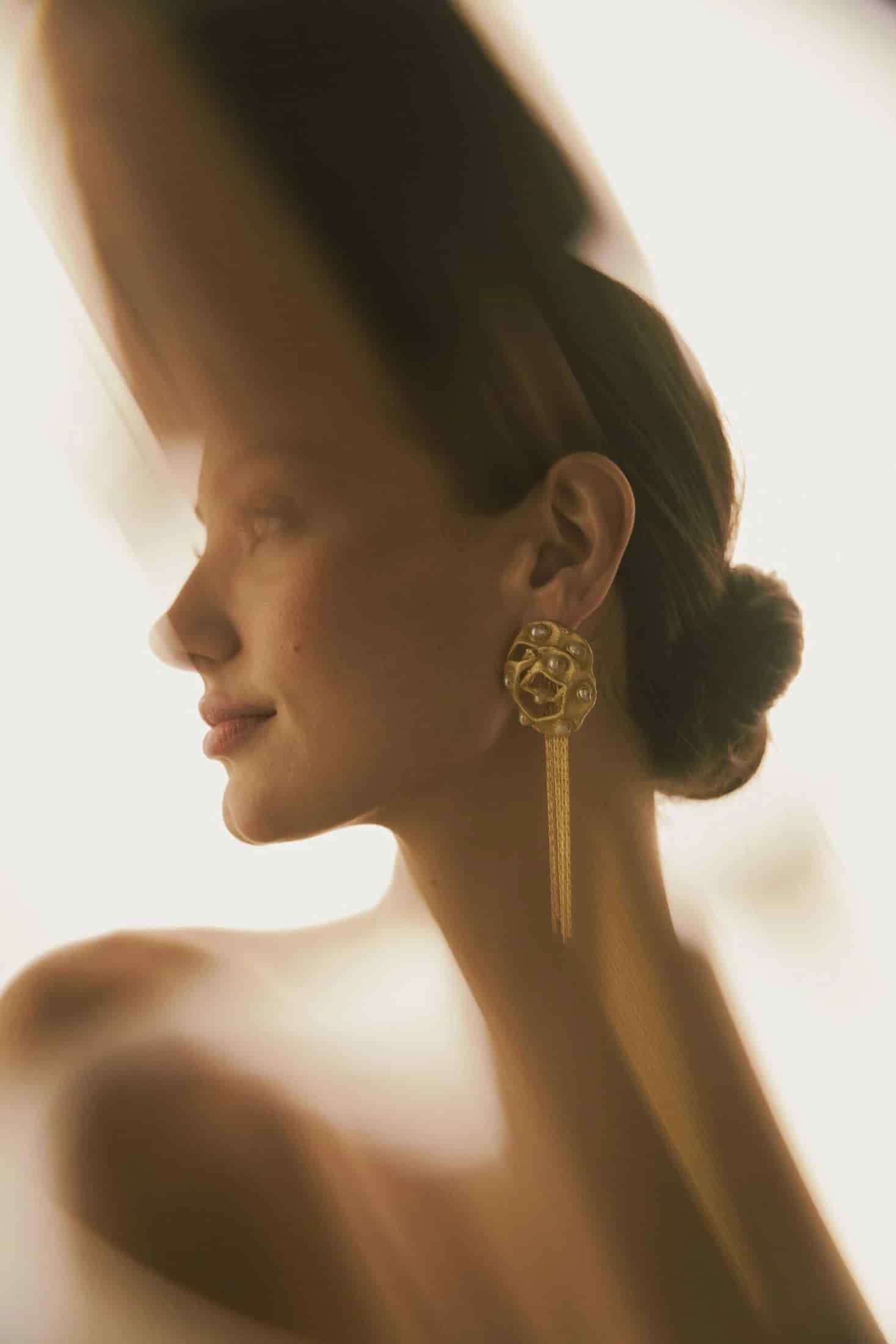 ARETES ACACIA CON PERLAS Y CADENAS - miniatura 2