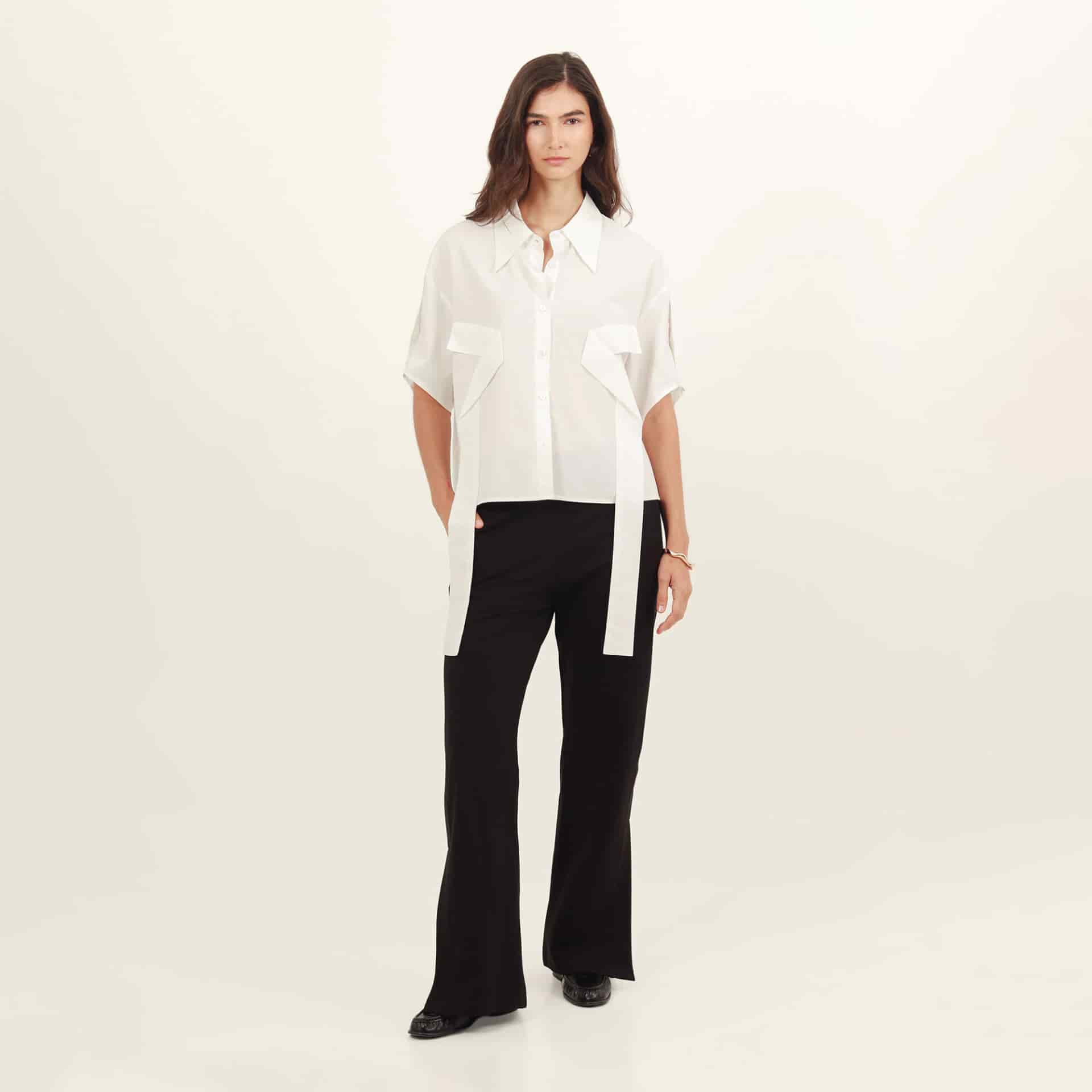 Camisa cuello V manga corta - miniatura 4