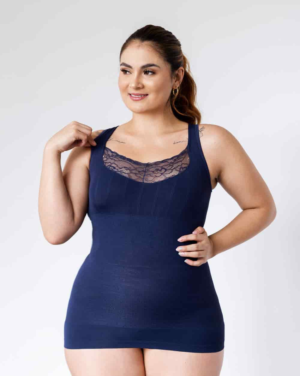 Camiseta Faja con Encaje para mujer - miniatura 3