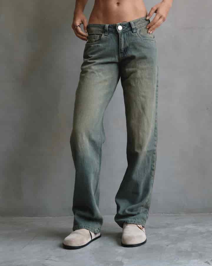 JEAN EXTRA LOW STRAIGHT FIT VINTAGE GREEN WASHED AZUL - miniatura 5