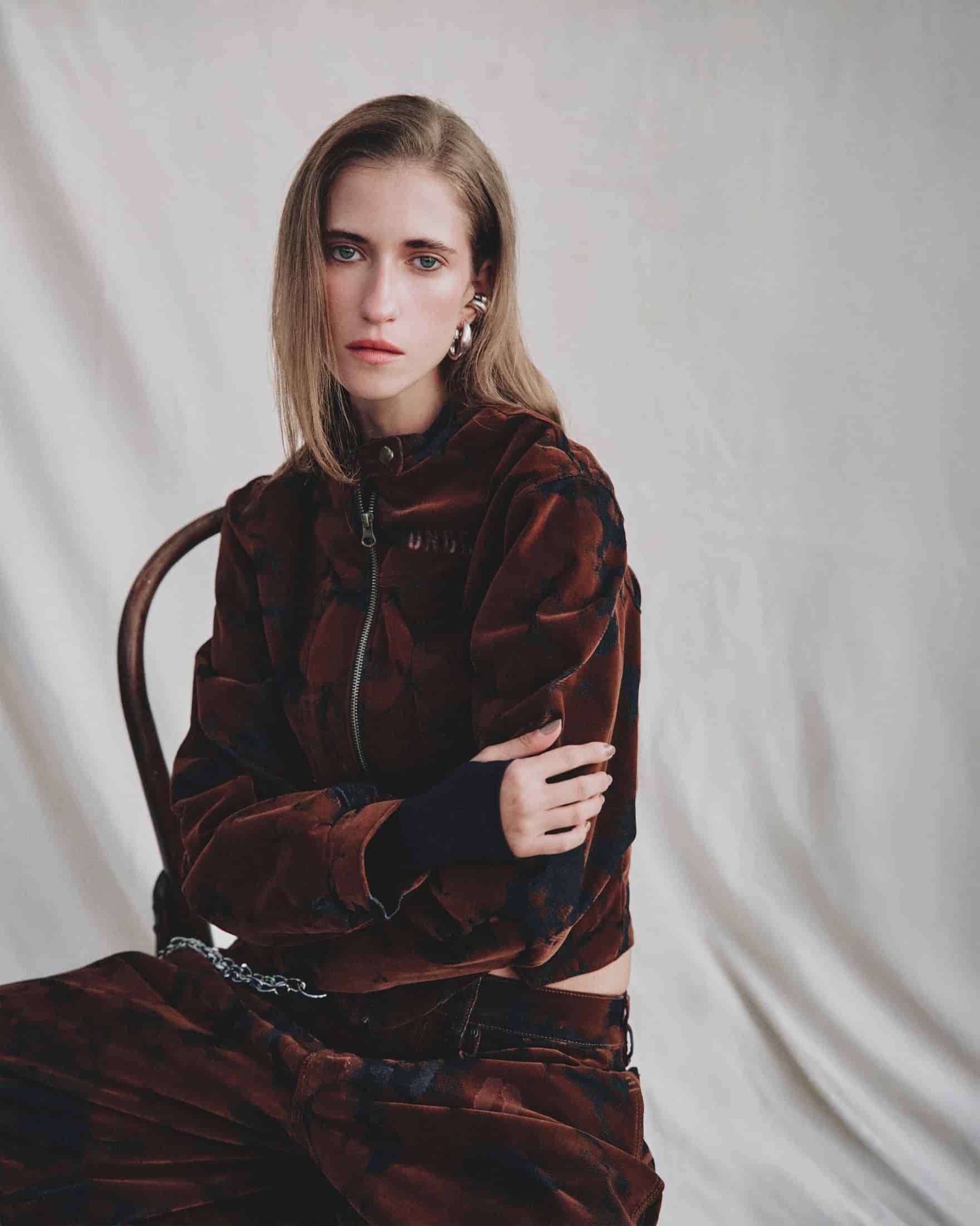 W Spring UNDRGLD Jacket Oxide - miniatura 5
