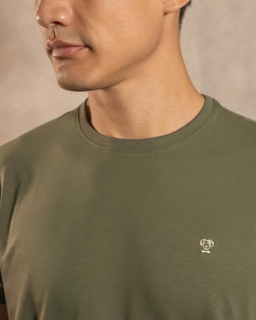Camiseta Antimanchas Verde Militar - Talla Regular - miniatura 2