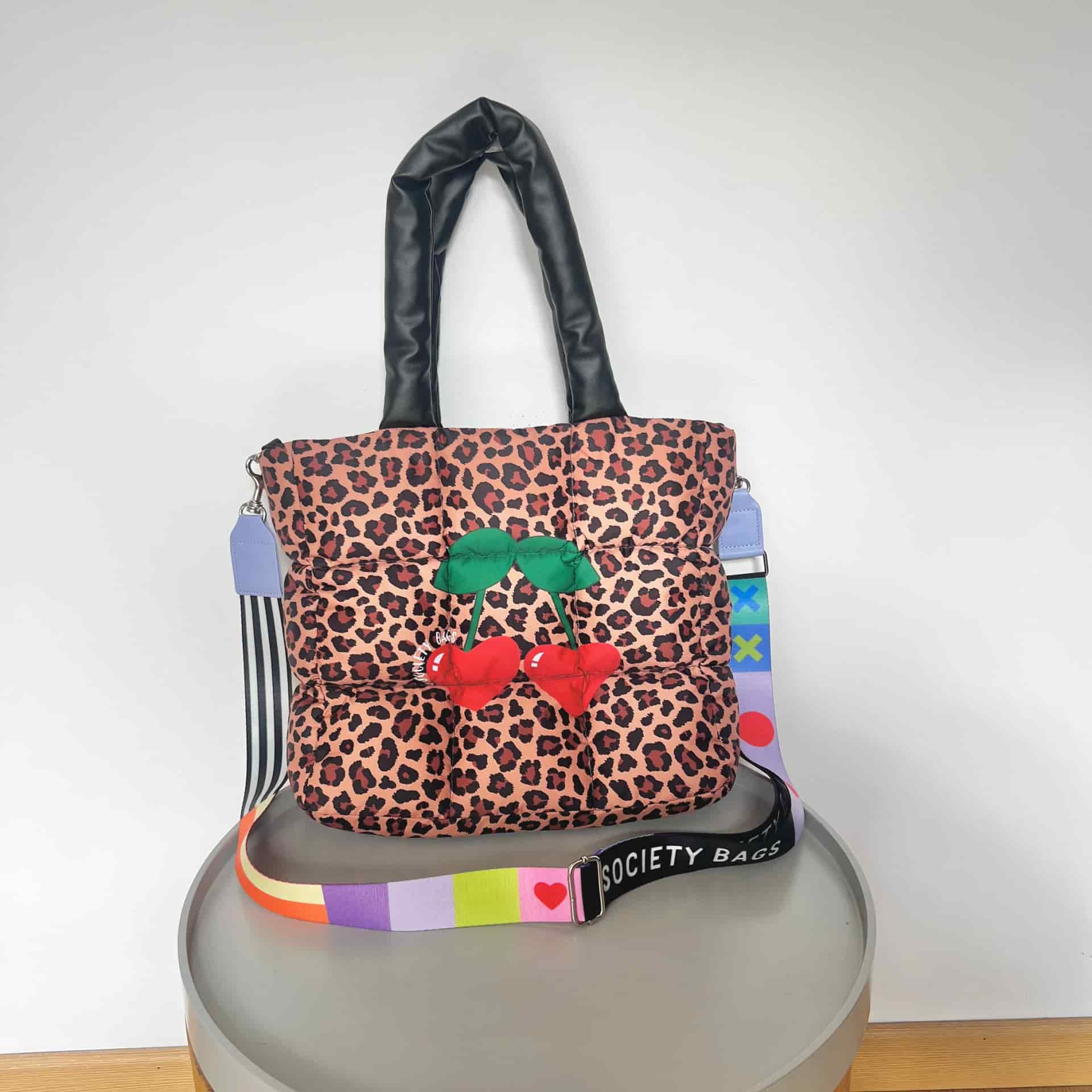 Puffy Mediano CHERRY - miniatura 5
