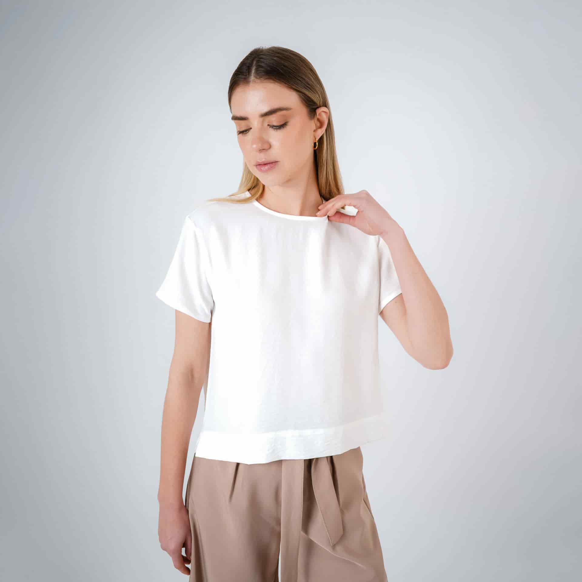 Blusa Cuello Redondo Manga Corta - miniatura 1