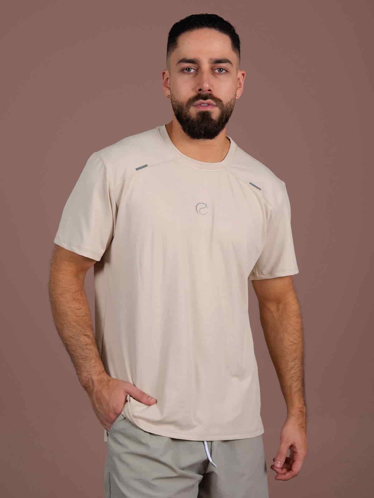 Camiseta tec hombre beige claro - miniatura 1