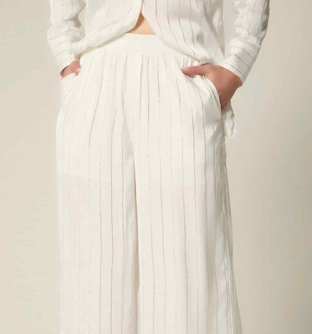 Pantalon tipopalazo con hot fix - miniatura 3