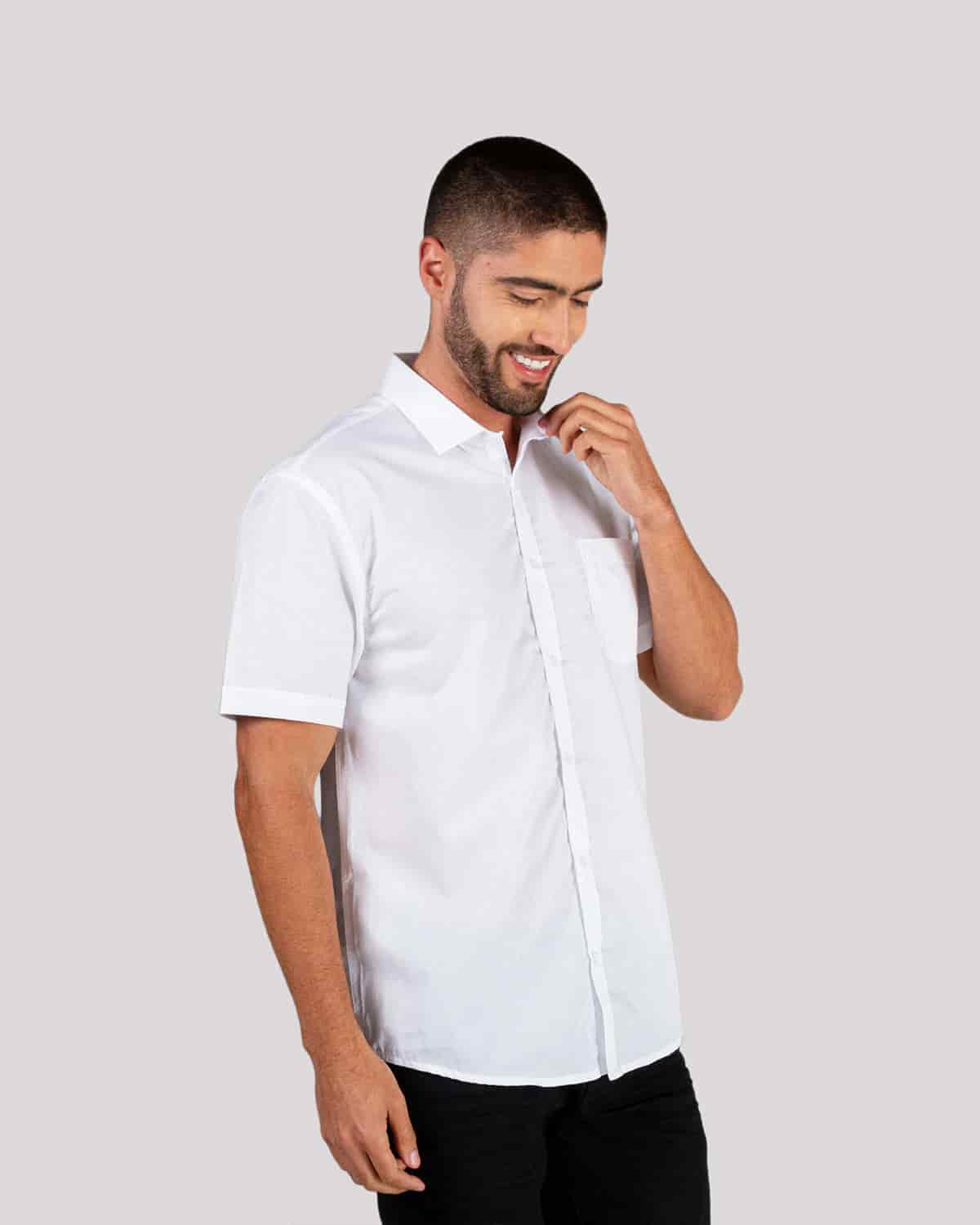 Camisa blanca manga corta para hombre - miniatura 5