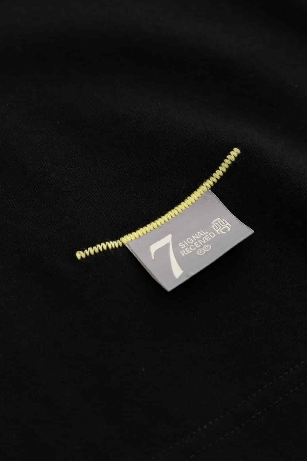 PRISMA BLACK T-SHIRT - miniatura 12