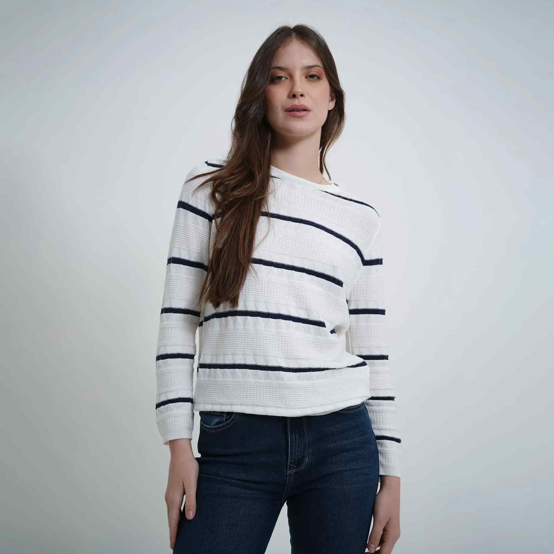 Sweater Cuello Redondo Manga Larga - miniatura 2