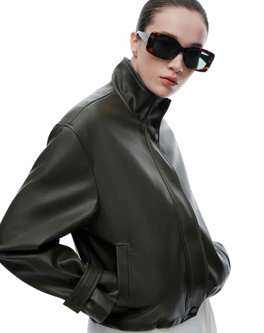 Chaqueta regular tipo cuero verde mujer - miniatura 1