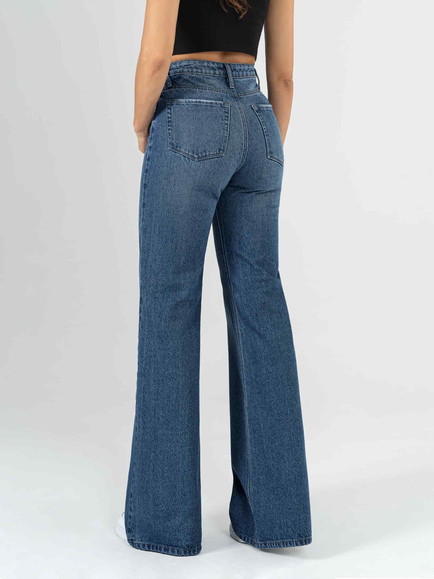 Ref: 064236 Jean Mom Flare, rígido, tiro alto, tono azul medio, diseño cinco bolsillos. - miniatura 2