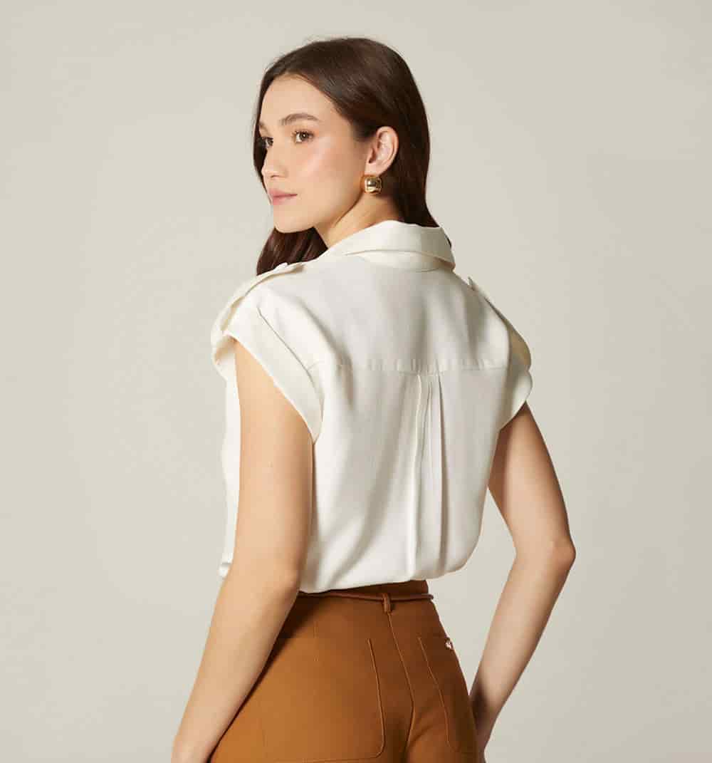 Blusa camisera manga sisa con charretera - miniatura 5