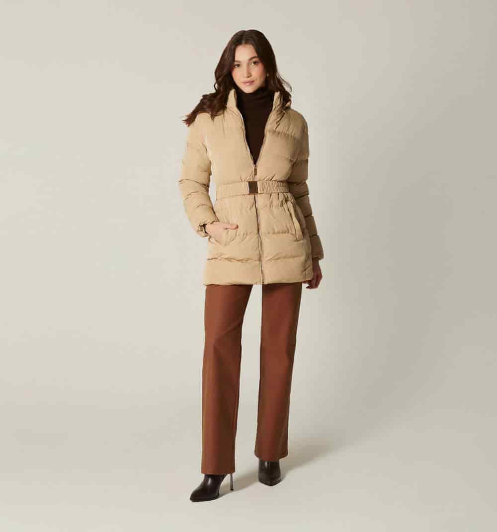 Chaqueta acolchada con cinturon - miniatura 1