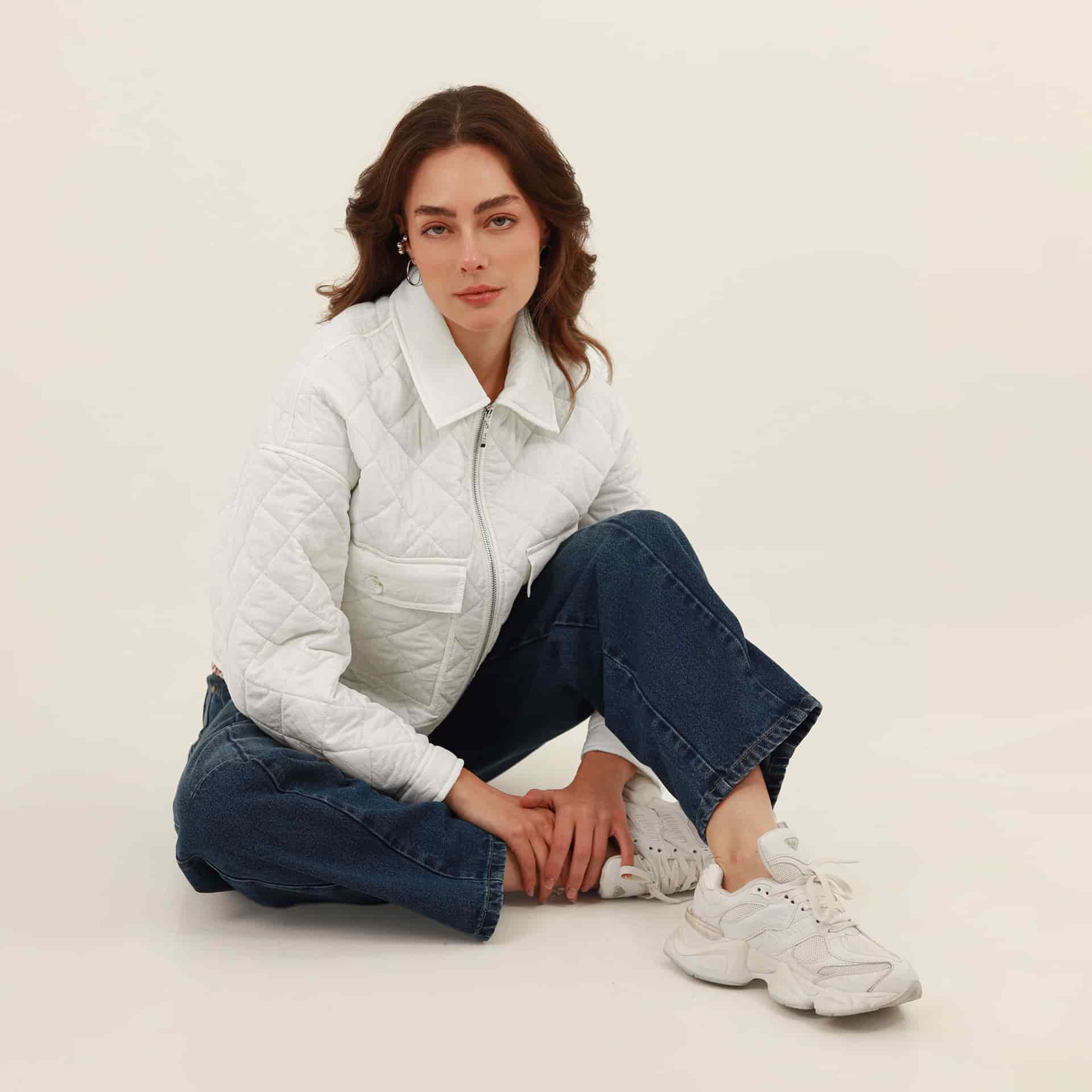Chaqueta acolchada crop - miniatura 13