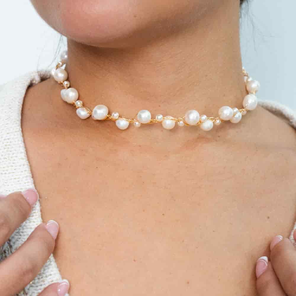 Collar Gargantilla Neria con Perla Dorado Para Mujer - miniatura 2