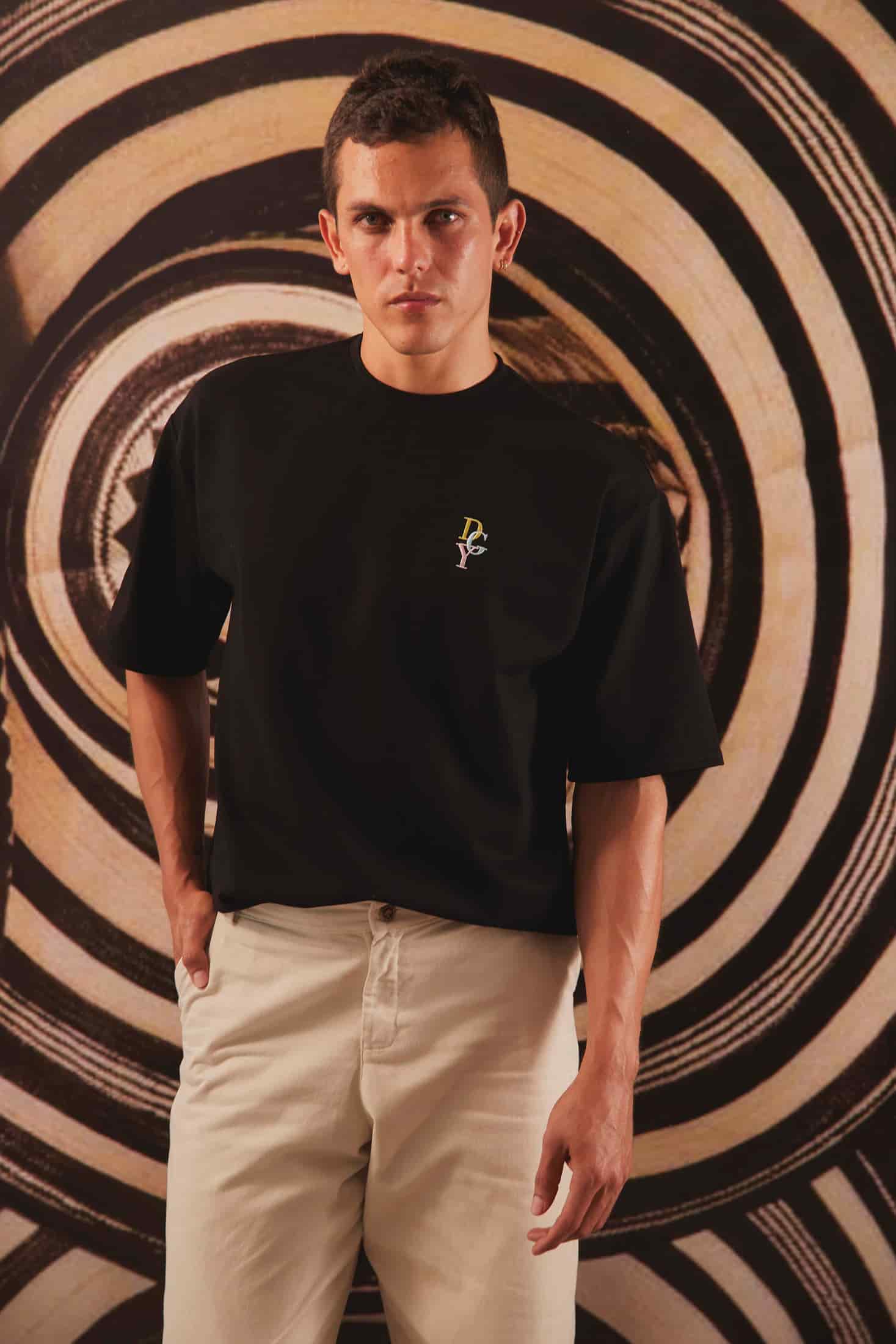 Camiseta Confort DGY Negro - miniatura 1