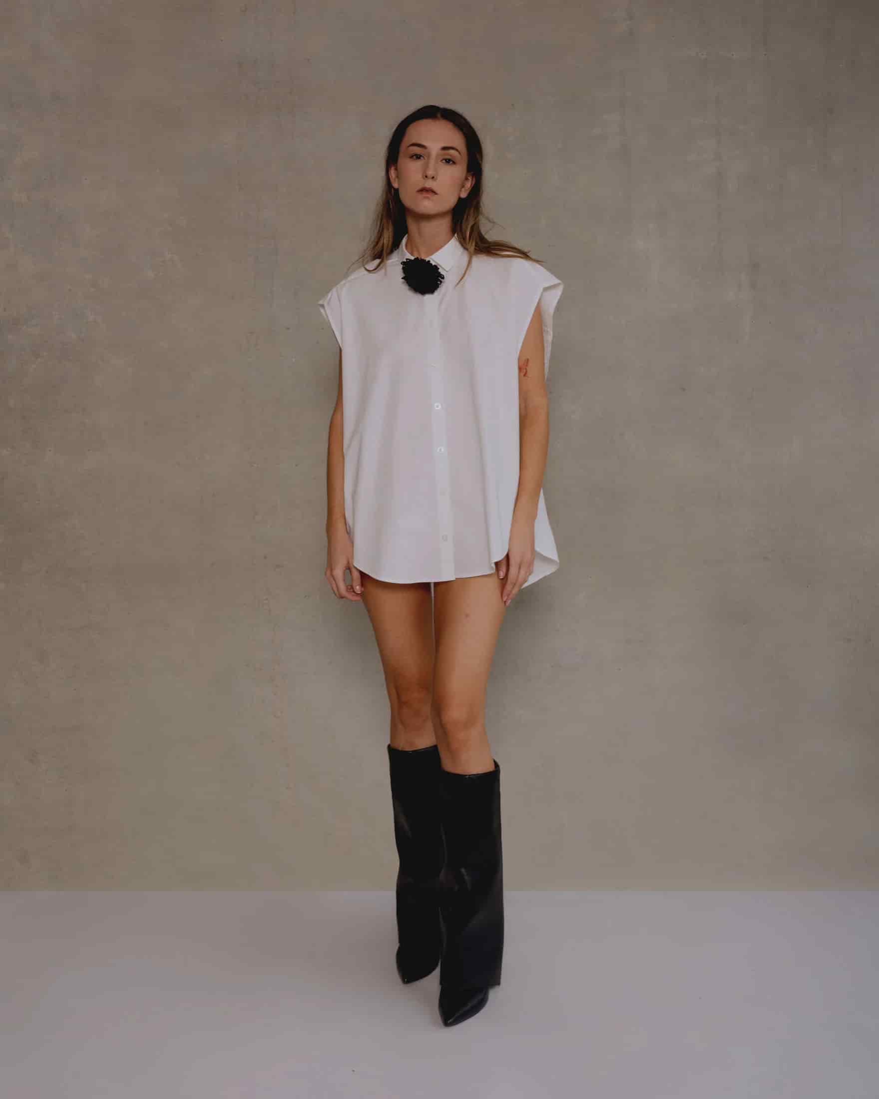 Sleeve-Less TUMO Shirt - miniatura 5