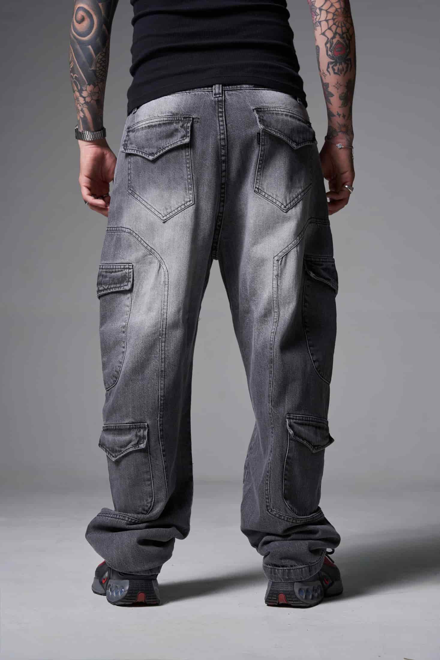 JEANS BAGGY 8 BOLSILLOS PARCHE GRIS CLARO - miniatura 3