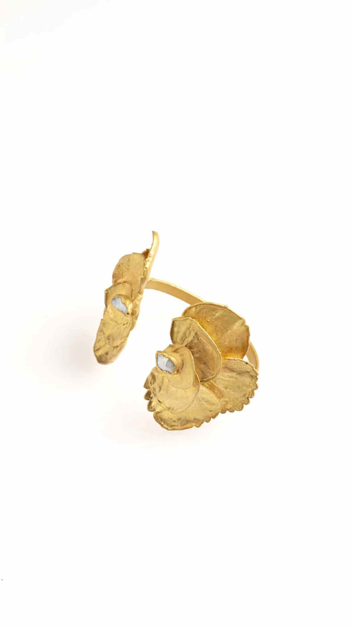 PULSERA HORTENSIAS DECONSTRUIDAS CON PERLA - miniatura 3