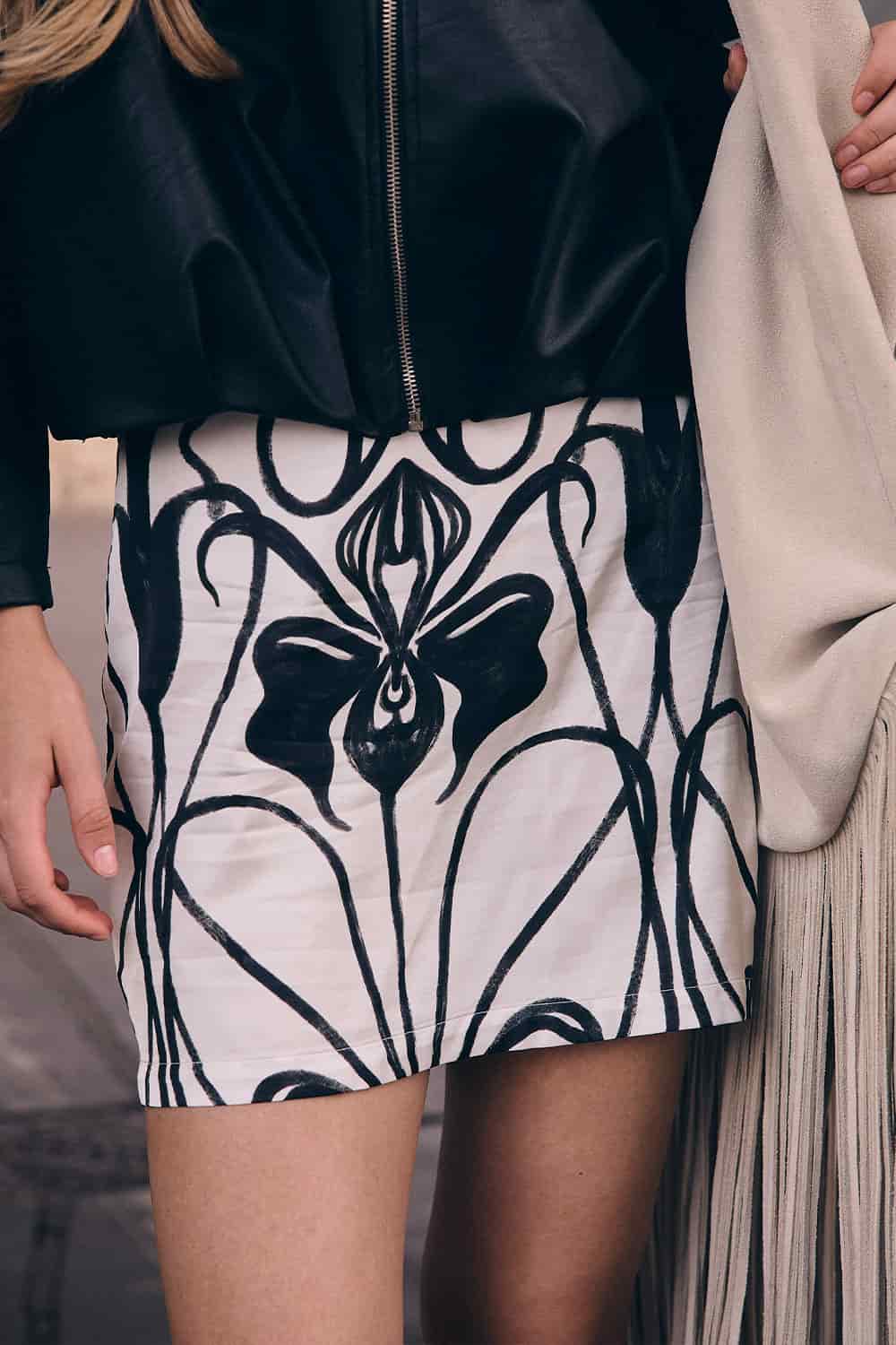 Falda moren ivory negro - miniatura 1