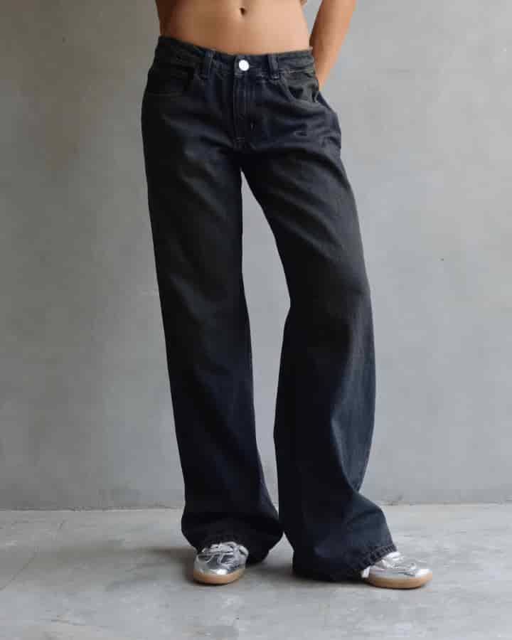 JEAN LOW WIDE FIT TIRO BAJO ANCHO AZUL DIRTY WASHED - miniatura 3
