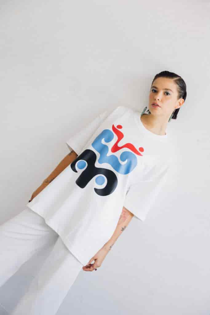 T-shirt Oversize Flor-Mariposa - miniatura 7
