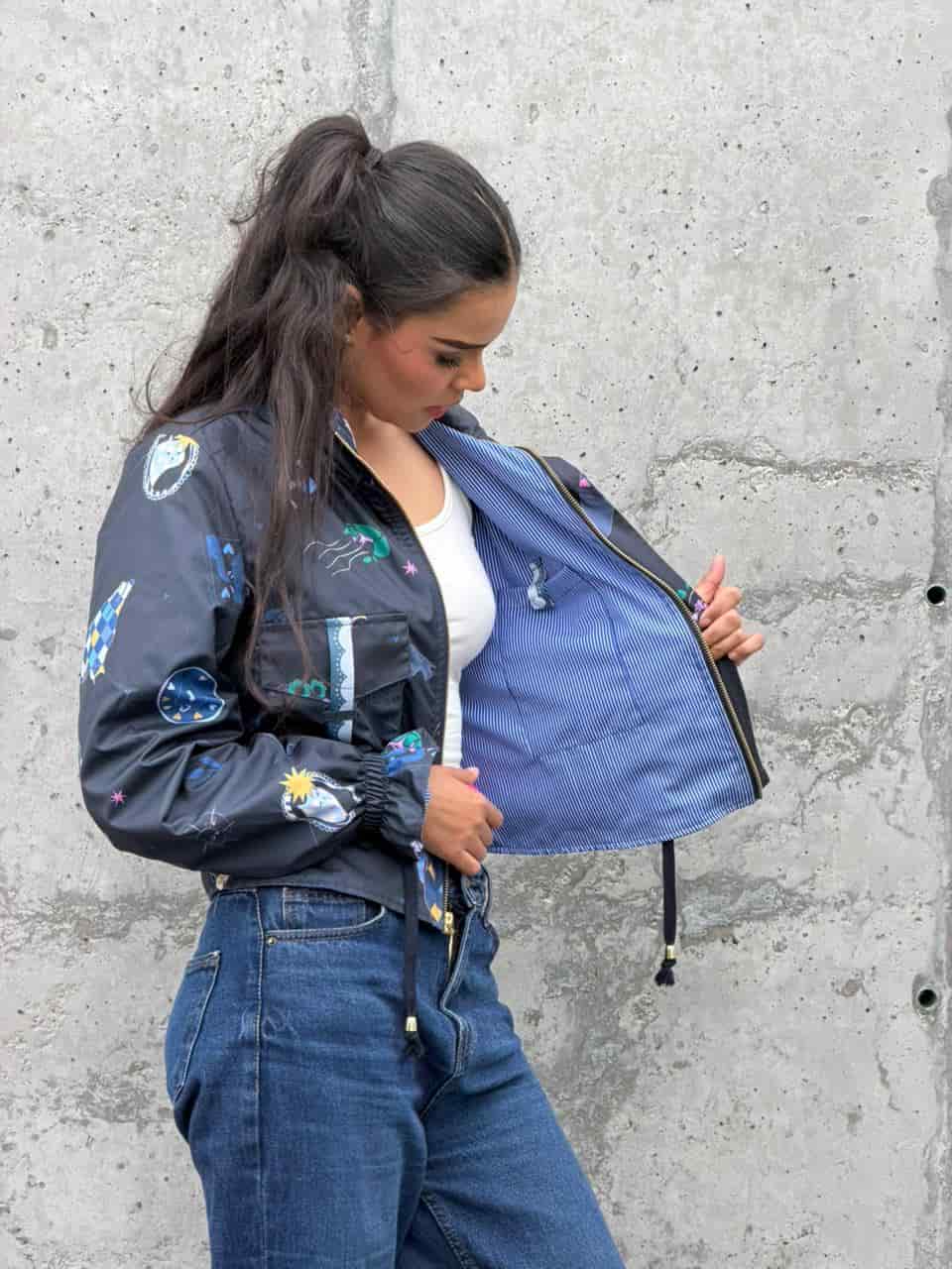 Chaqueta Corta Estampada Azul - miniatura 4