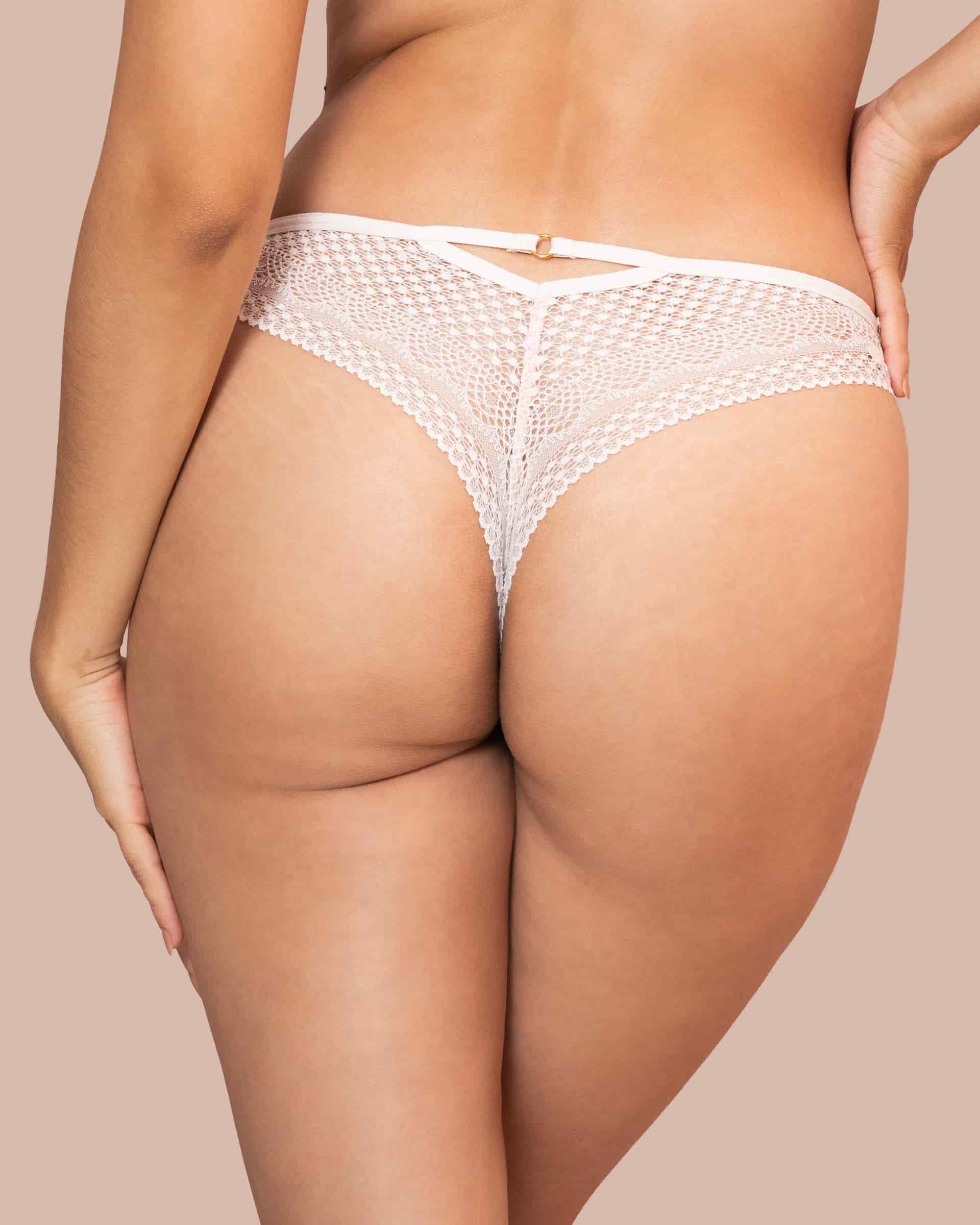 Tanga brasilera en encaje con argolla sexy - miniatura 8