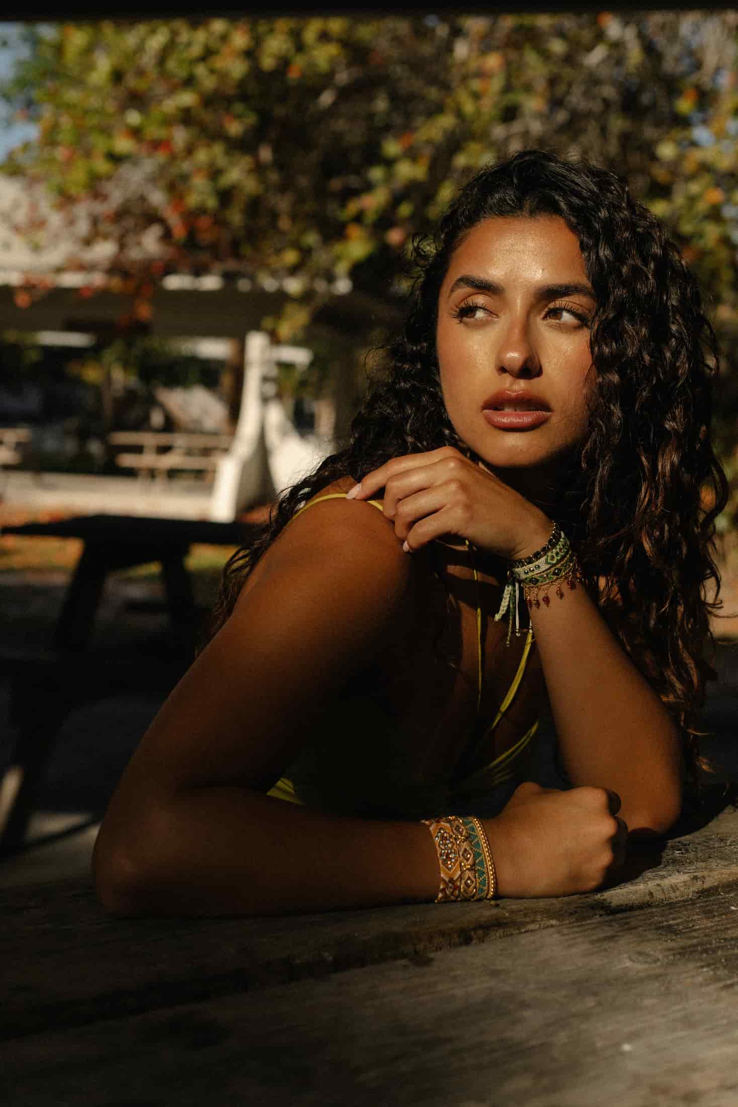 Golden Glow Stack | Effortless Luxury Look - miniatura 2