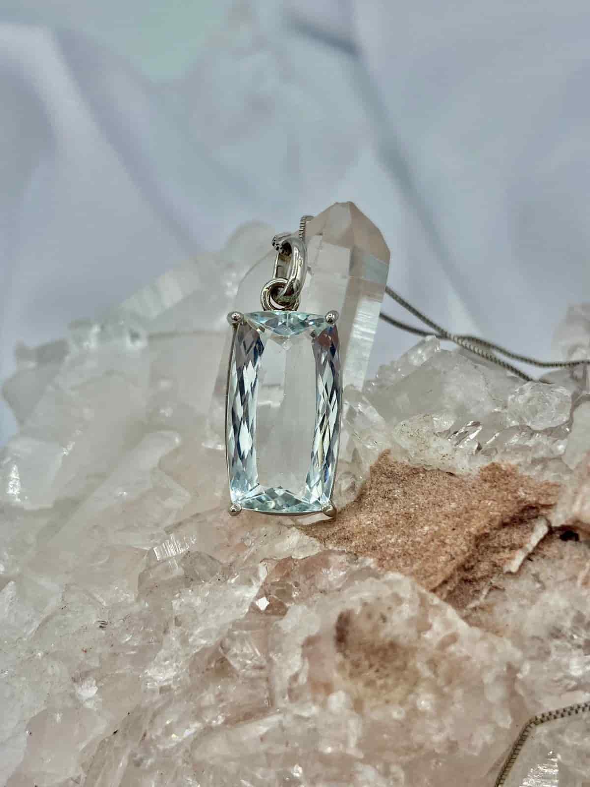 Dije Aguamarina Oro Blanco 18K - miniatura 1